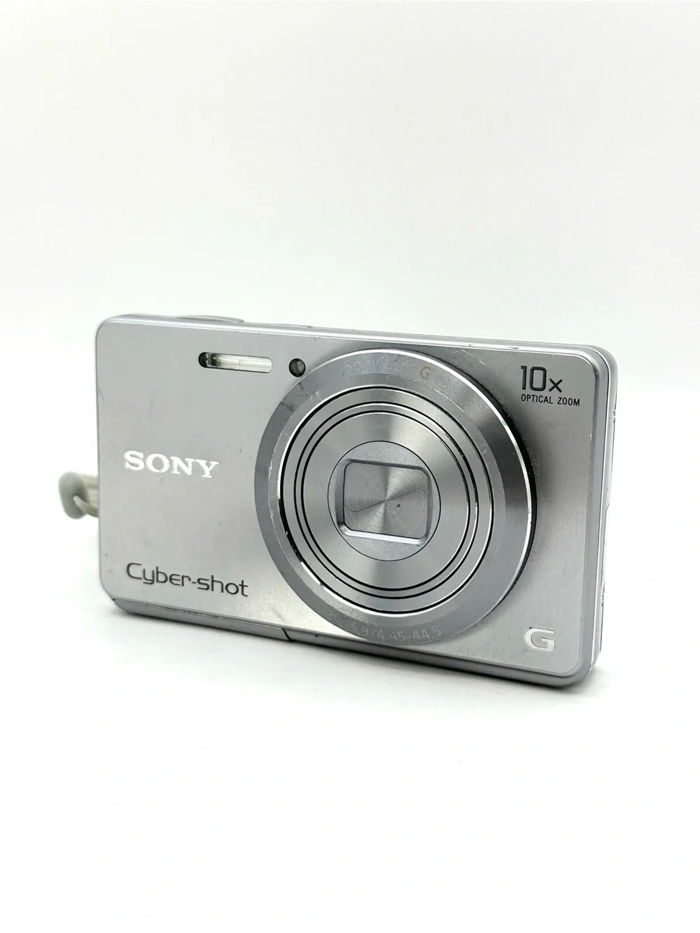 Sony CyberShot DSC W690 Digital Camera 10X w/ Charger & USB Cable